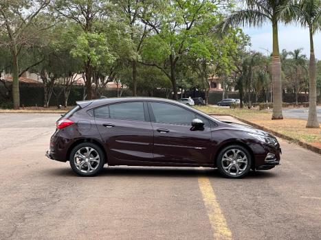 CHEVROLET Cruze Hatch 1.4 16V 4P LT TURBO FLEX AUTOMÁTICO, Foto 4 CHEVROLET Cruze Hatch 1.4 16V 4P LT TURBO FLEX AUTOMÁTICO, Foto 4