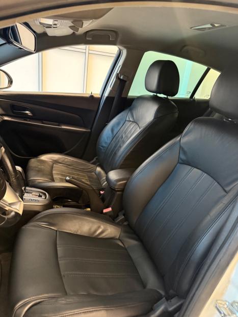 CHEVROLET Cruze Hatch 1.8 16V 4P LT SPORT FLEX AUTOM�TICO, Foto 5