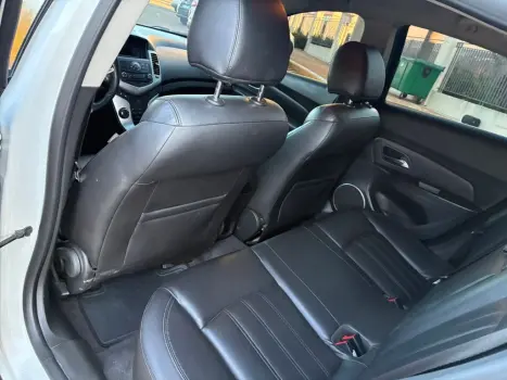 CHEVROLET Cruze Hatch 1.8 16V 4P LT SPORT6 FLEX AUTOM�TICO, Foto 11
