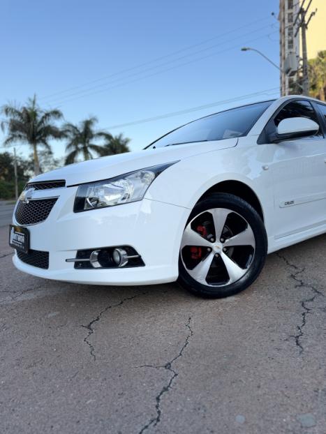 CHEVROLET Cruze Hatch 1.8 16V 4P LT SPORT6 FLEX AUTOM�TICO, Foto 3