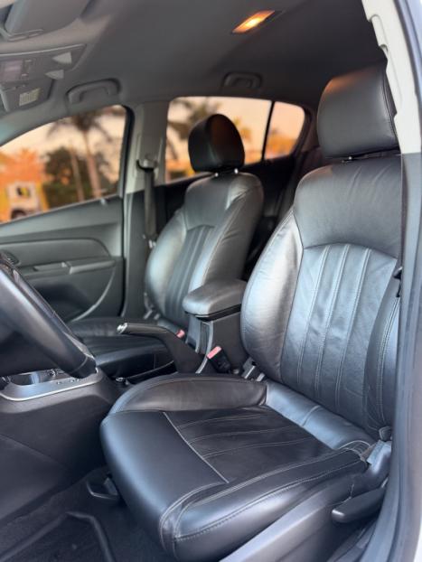 CHEVROLET Cruze Hatch 1.8 16V 4P LT SPORT6 FLEX AUTOM�TICO, Foto 12