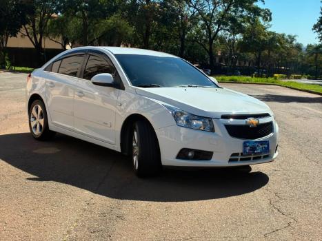 CHEVROLET Cruze Hatch 1.8 16V 4P LT SPORT FLEX AUTOM�TICO, Foto 3