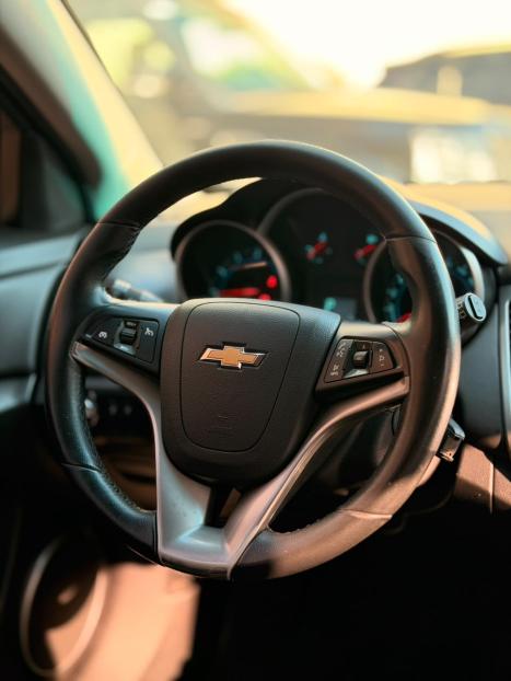 CHEVROLET Cruze Hatch 1.8 16V 4P LT SPORT6 FLEX AUTOM�TICO, Foto 4