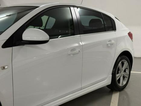 CHEVROLET Cruze Hatch 1.8 16V 4P LT SPORT FLEX AUTOM�TICO, Foto 2