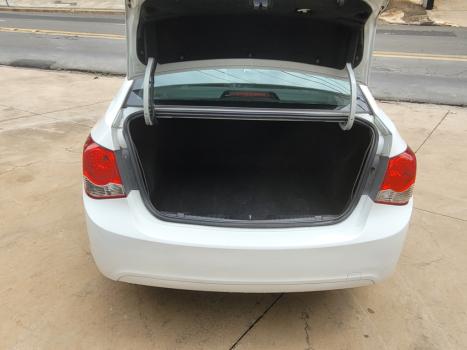 CHEVROLET Cruze Sedan 1.8 16V 4P LT ECOTEC FLEX AUTOMÁTICO, Foto 14 CHEVROLET Cruze Sedan 1.8 16V 4P LT ECOTEC FLEX AUTOMÁTICO, Foto 14