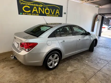 CHEVROLET Cruze Sedan 1.8 16V 4P LT ECOTEC FLEX, Foto 5