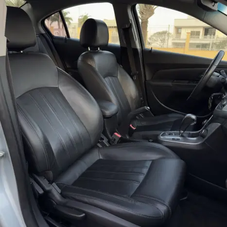 CHEVROLET Cruze Sedan 1.8 16V 4P LT ECOTEC FLEX AUTOMTICO, Foto 7