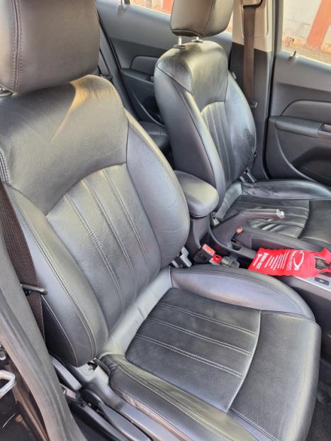 CHEVROLET Cruze Sedan 1.8 16V 4P LT ECOTEC FLEX, Foto 10