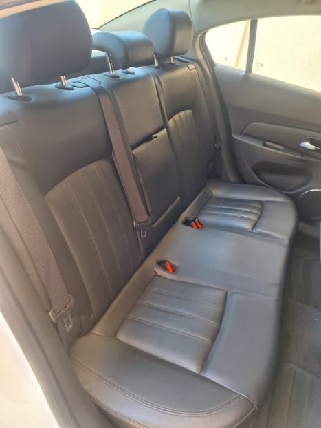 CHEVROLET Cruze Sedan 1.8 16V 4P LT ECOTEC FLEX AUTOMÁTICO, Foto 9 CHEVROLET Cruze Sedan 1.8 16V 4P LT ECOTEC FLEX AUTOMÁTICO, Foto 9