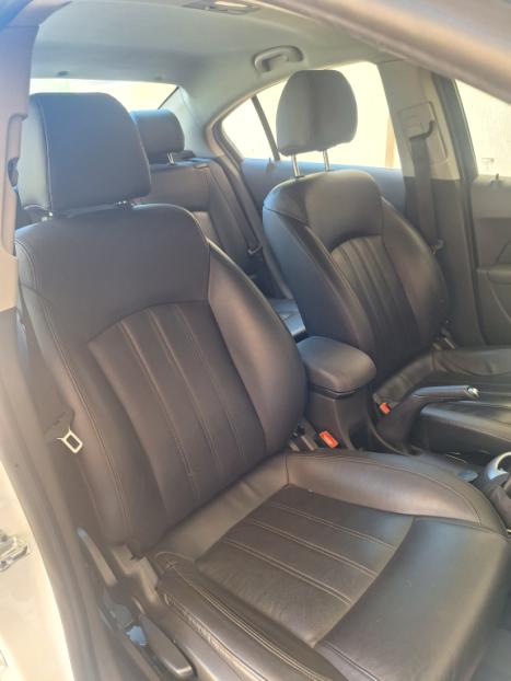 CHEVROLET Cruze Sedan 1.8 16V 4P LT ECOTEC FLEX AUTOMÁTICO, Foto 10 CHEVROLET Cruze Sedan 1.8 16V 4P LT ECOTEC FLEX AUTOMÁTICO, Foto 10