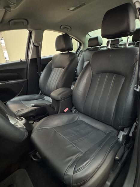 CHEVROLET Cruze Sedan 1.8 16V 4P LT ECOTEC FLEX AUTOM�TICO, Foto 10