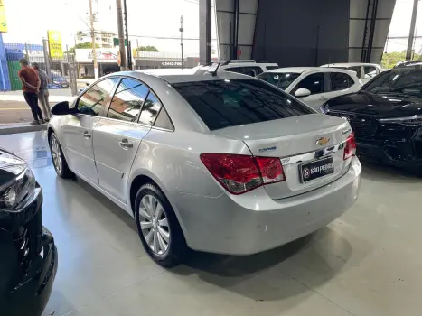 CHEVROLET Cruze Sedan 1.8 16V 4P LTZ ECOTEC FLEX AUTOM�TICO, Foto 5