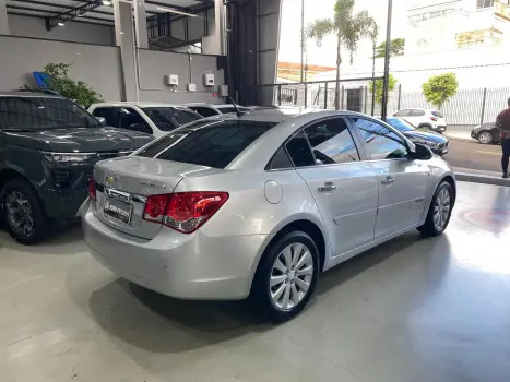 CHEVROLET Cruze Sedan 1.8 16V 4P LTZ ECOTEC FLEX AUTOM�TICO, Foto 6