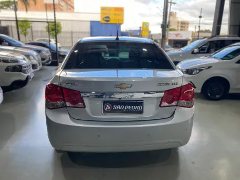 CHEVROLET Cruze Sedan 1.8 16V 4P LTZ ECOTEC FLEX AUTOM�TICO, Foto 7