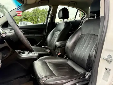 CHEVROLET Cruze Sedan 1.8 16V 4P LT ECOTEC FLEX AUTOM�TICO, Foto 9