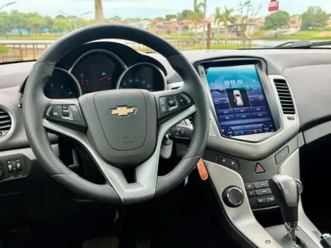 CHEVROLET Cruze Sedan 1.8 16V 4P LT ECOTEC FLEX AUTOM�TICO, Foto 10