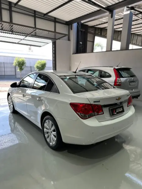 CHEVROLET Cruze Sedan 1.8 16V 4P LTZ ECOTEC FLEX AUTOM�TICO, Foto 3