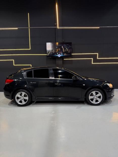 CHEVROLET Cruze Sedan 1.8 16V 4P LTZ ECOTEC FLEX AUTOM�TICO, Foto 2