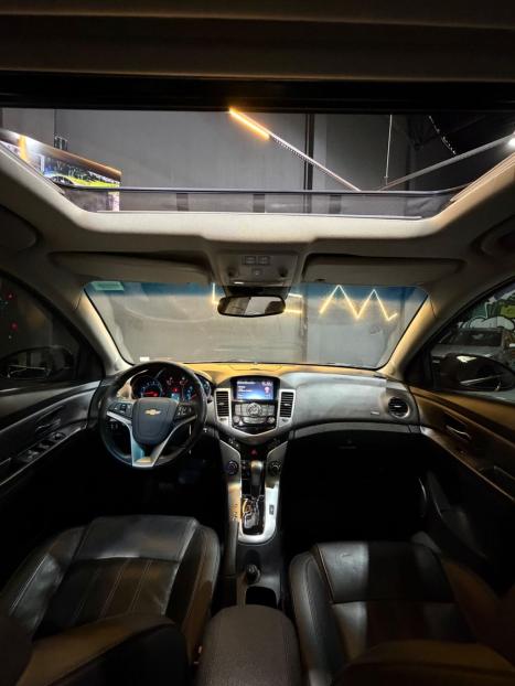 CHEVROLET Cruze Sedan 1.8 16V 4P LTZ ECOTEC FLEX AUTOM�TICO, Foto 6