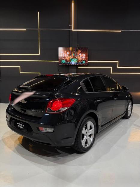 CHEVROLET Cruze Sedan 1.8 16V 4P LTZ ECOTEC FLEX AUTOM�TICO, Foto 8