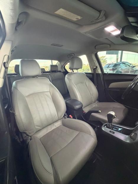 CHEVROLET Cruze Sedan 1.8 16V 4P LTZ ECOTEC FLEX AUTOM�TICO, Foto 10