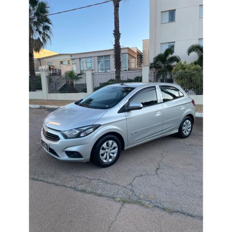 CHEVROLET Onix Hatch 1.0 4P FLEX LT, Foto 1 CHEVROLET Onix Hatch 1.0 4P FLEX LT, Foto 1