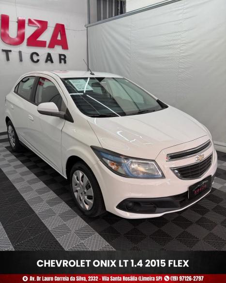 CHEVROLET Onix Hatch 1.4 4P FLEX LT, Foto 3