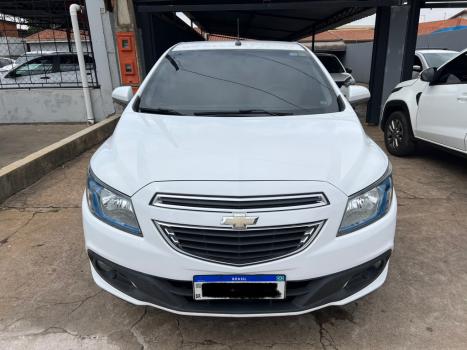 CHEVROLET Onix Hatch 1.4 4P FLEX LTZ, Foto 5 CHEVROLET Onix Hatch 1.4 4P FLEX LTZ, Foto 5