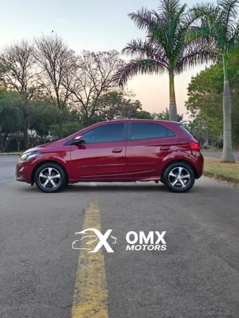 CHEVROLET Onix Hatch 1.4 4P FLEX LTZ, Foto 11 CHEVROLET Onix Hatch 1.4 4P FLEX LTZ, Foto 11