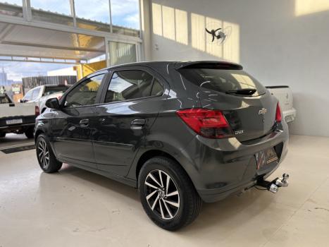 CHEVROLET Onix Hatch 1.4 4P FLEX LT, Foto 8