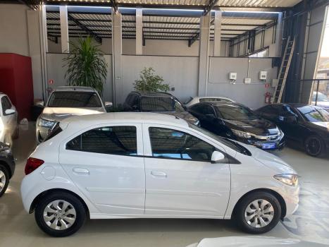 CHEVROLET Onix Hatch 1.0 4P FLEX LT, Foto 4