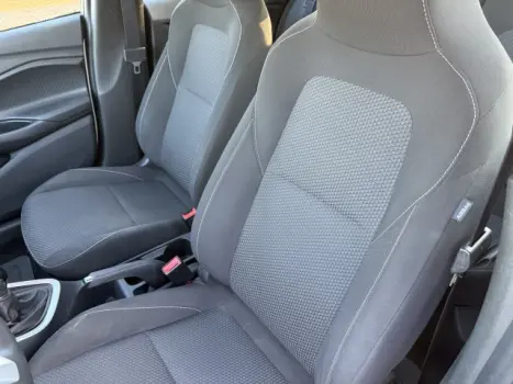 CHEVROLET Onix Hatch 1.0 4P FLEX LT, Foto 10 CHEVROLET Onix Hatch 1.0 4P FLEX LT, Foto 10