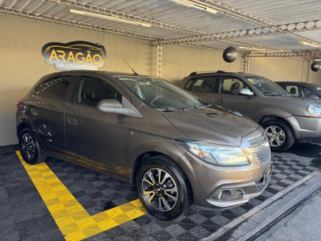 CHEVROLET Onix Hatch 1.4 4P FLEX LTZ, Foto 3