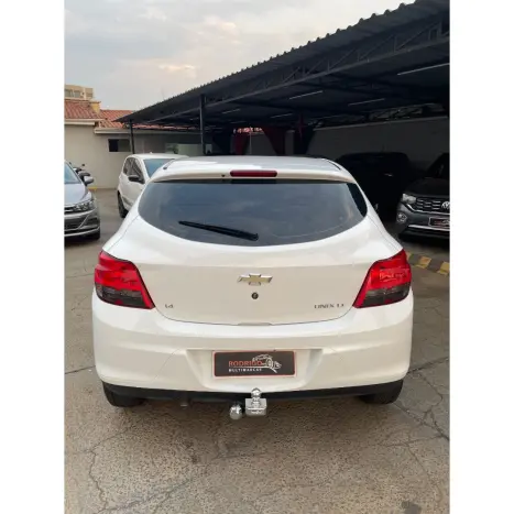 CHEVROLET Onix Hatch 1.4 4P FLEX LT, Foto 2