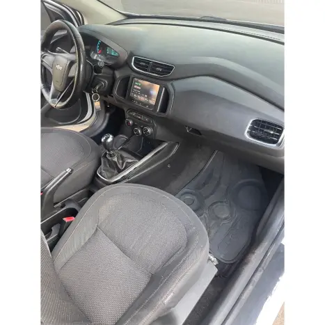 CHEVROLET Onix Hatch 1.4 4P FLEX LT, Foto 9 CHEVROLET Onix Hatch 1.4 4P FLEX LT, Foto 9