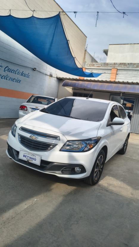 CHEVROLET Onix Hatch 1.4 4P FLEX LTZ, Foto 2