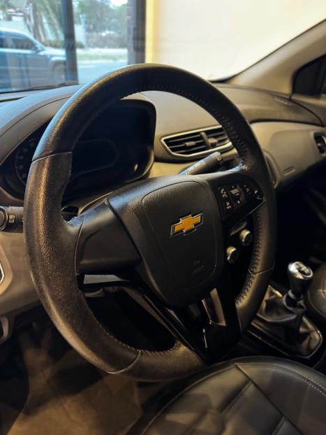CHEVROLET Onix Hatch 1.4 4P FLEX LTZ, Foto 5