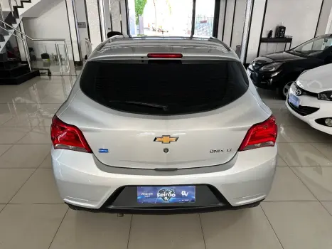 CHEVROLET Onix Hatch 1.0 4P FLEX LT, Foto 5