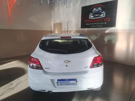 CHEVROLET Onix Hatch 1.0 4P FLEX JOY, Foto 5 CHEVROLET Onix Hatch 1.0 4P FLEX JOY, Foto 5