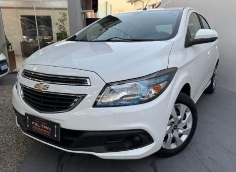 CHEVROLET Onix Hatch 1.4 4P FLEX LT AUTOMÁTICO, Foto 4 CHEVROLET Onix Hatch 1.4 4P FLEX LT AUTOMÁTICO, Foto 4