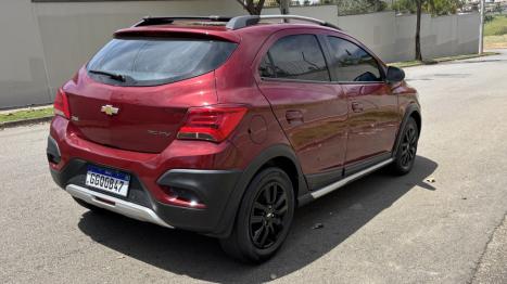 CHEVROLET Onix Hatch 1.4 4P FLEX ACTIV AUTOMÁTICO, Foto 3 CHEVROLET Onix Hatch 1.4 4P FLEX ACTIV AUTOMÁTICO, Foto 3