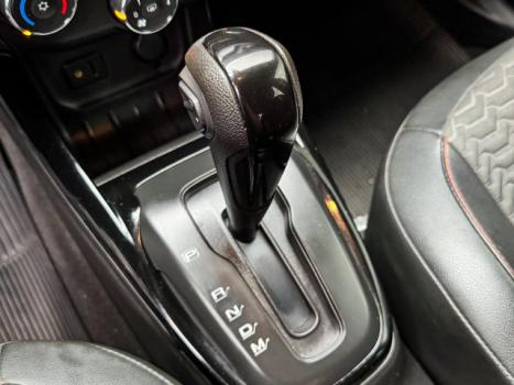 CHEVROLET Onix Hatch 1.4 4P FLEX LTZ AUTOMÁTICO, Foto 17 CHEVROLET Onix Hatch 1.4 4P FLEX LTZ AUTOMÁTICO, Foto 17