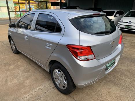 CHEVROLET Onix Hatch 1.0 4P FLEX LT, Foto 4 CHEVROLET Onix Hatch 1.0 4P FLEX LT, Foto 4