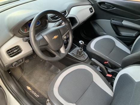 CHEVROLET Onix Hatch 1.0 4P FLEX LT, Foto 8 CHEVROLET Onix Hatch 1.0 4P FLEX LT, Foto 8