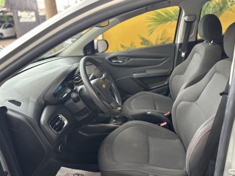 CHEVROLET Onix Hatch 1.0 12V 4P FLEX LT, Foto 6 CHEVROLET Onix Hatch 1.0 12V 4P FLEX LT, Foto 6