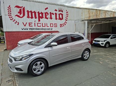 CHEVROLET Onix Hatch 1.4 4P FLEX LT, Foto 2