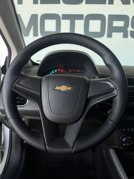 CHEVROLET Onix Hatch 1.4 4P FLEX ADVANTAGE AUTOMTICO, Foto 5