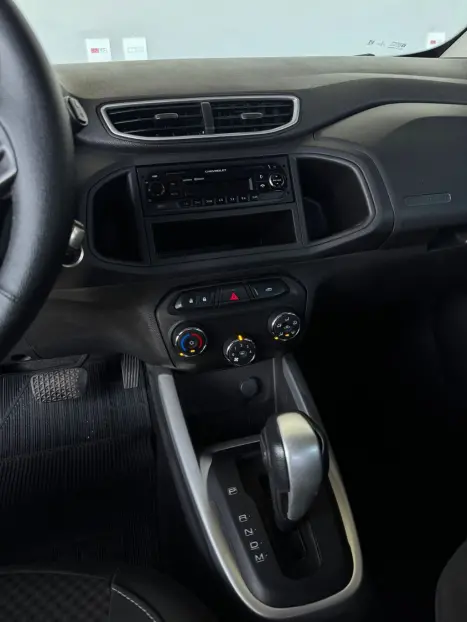 CHEVROLET Onix Hatch 1.4 4P FLEX ADVANTAGE AUTOMTICO, Foto 6