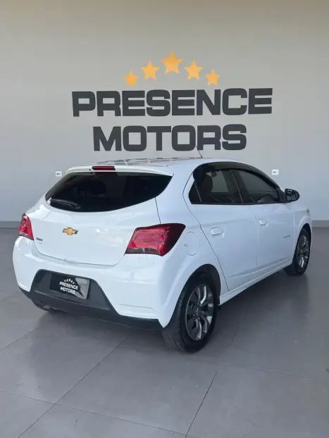 CHEVROLET Onix Hatch 1.4 4P FLEX ADVANTAGE AUTOMTICO, Foto 8