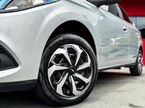 CHEVROLET Onix Hatch 1.4 4P FLEX LT, Foto 2